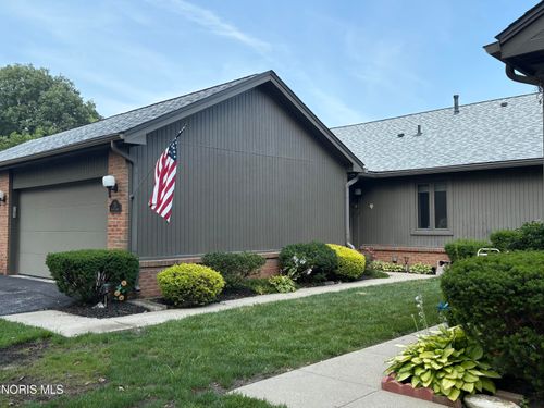 23 Exeter Rd, Perrysburg, OH, 43551-3117 | Card Image