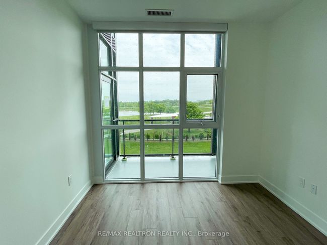 320 - 60 George Butchart Dr, Condo with 2 bedrooms, 2 bathrooms and null parking in North York ON | Image 15