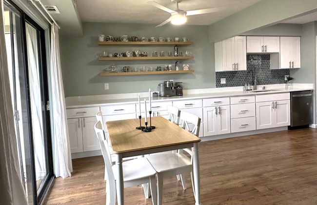 APT-3 - 1683 Riverside Dr, Condo with 2 bedrooms, 2 bathrooms and null parking in Rochester Hills MI | Image 8