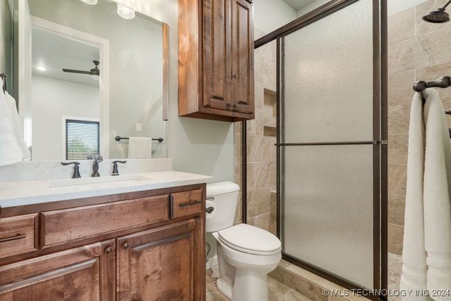 8320 E 80 Th St N, House other with 4 bedrooms, 6 bathrooms and null parking in Owasso OK | Image 35
