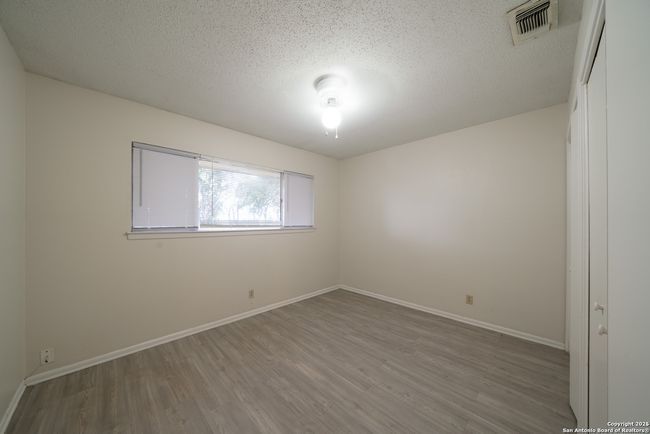 5627 Walzem Rd, Home with 3 bedrooms, 2 bathrooms and null parking in Windcrest TX | Image 11