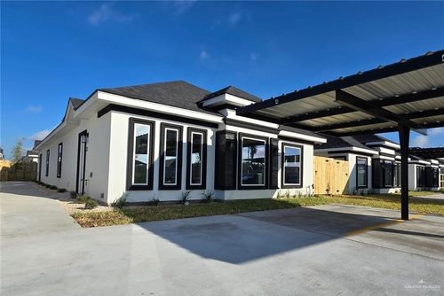 2-1421 S Yankton St, Alton, TX, 78573-1938 | Card Image