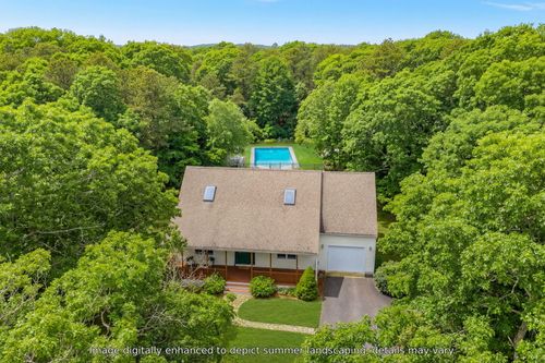 98 Sandwich Rd, Teaticket, MA, 02536-5602 | Card Image