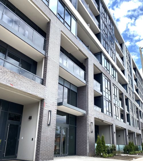 416-415 Main St W, Hamilton, ON, L8P1K5 | Card Image