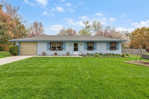 235 Rockmoore Ct, Deland, FL, 32720-2935 | Card Image