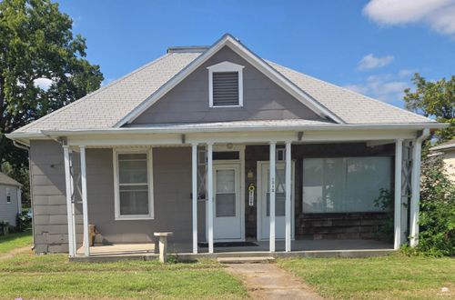 1212 N Washington St, Junction City, KS, 66441-2438 | Card Image