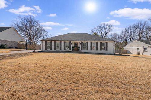 7271 Mimosa Dr, Germantown, TN, 38138 | Card Image