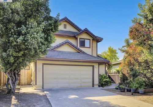 38179 Acacia Ct, Fremont, CA, 94536-3933 | Card Image