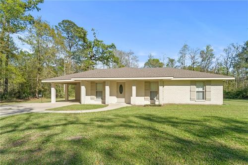 24602 Abernathy Rd, Springfield, LA, 70462-8745 | Card Image