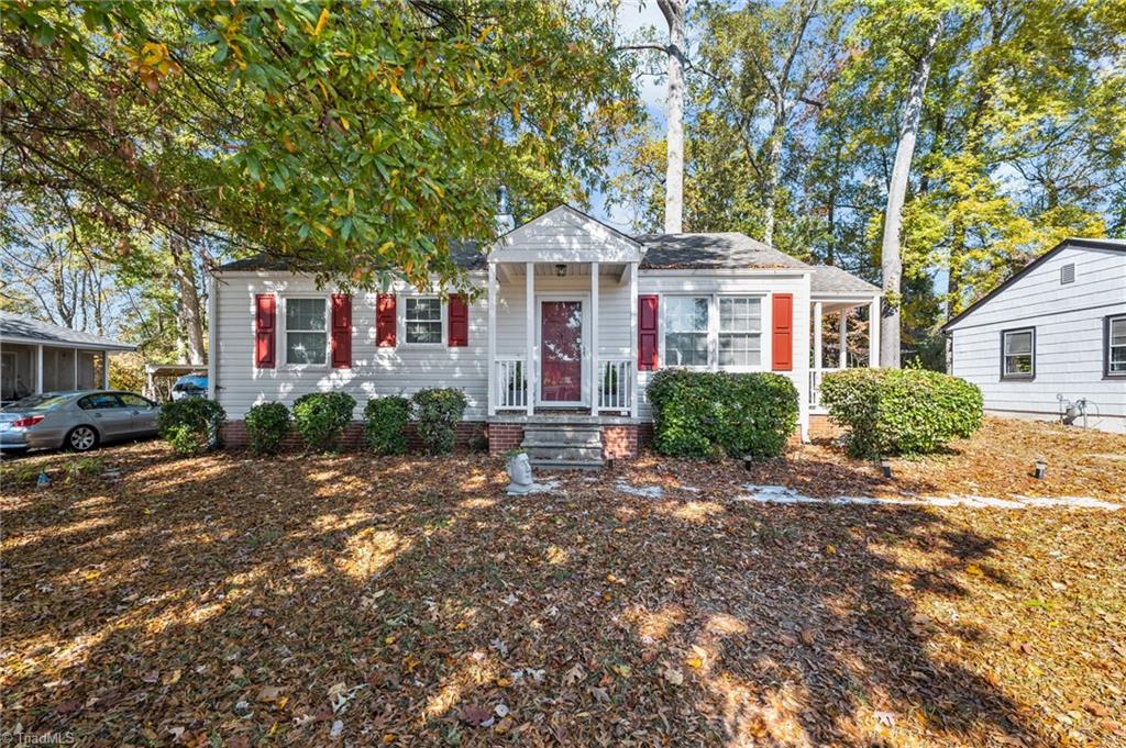 Albright Dr, Greensboro, NC 27408