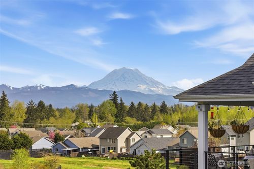 7808 211th Ave E, Bonney Lake, WA, 98391-8331 | Card Image