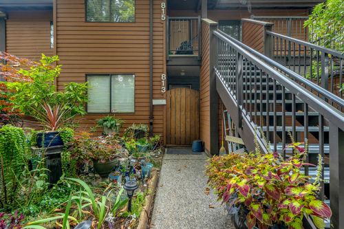 813-10620 150 Street, Surrey, BC, V3R7S1 | Card Image