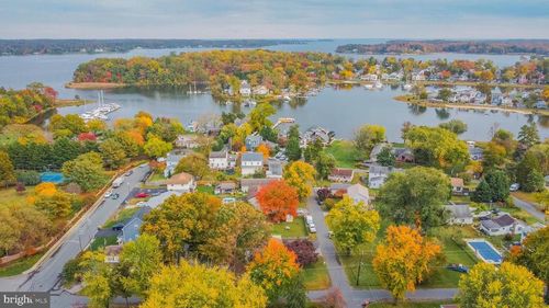 320 Kenmore Ave, EDGEWATER, MD, 21037-1533 | Card Image