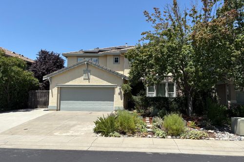 2141 Eldmire Way, Roseville, CA, 95747-8841 | Card Image