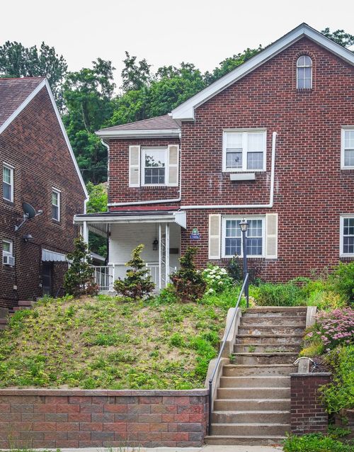 3951 Beechwood Blvd, Squirrel Hill, PA, 15217-2670 | Card Image