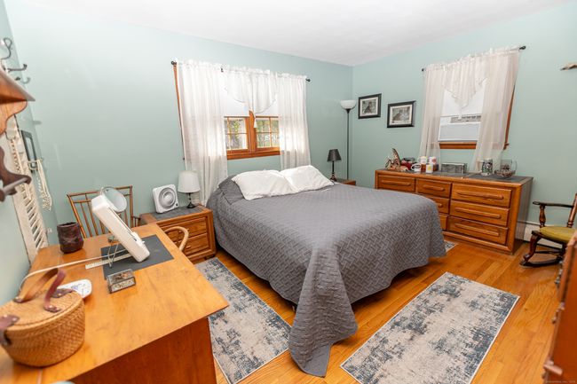 570 Atkins St, House other with 4 bedrooms, 2 bathrooms and null parking in Middletown CT | Image 18