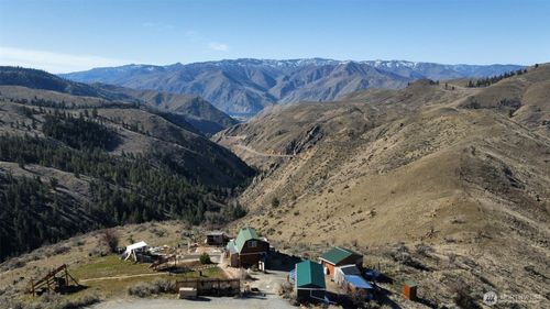 8 Deer Creek Dr, Waterville, WA, 98858-5700 | Card Image