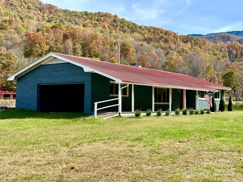 609 Cattail Crk, Burnsville, NC, 28714 | Card Image