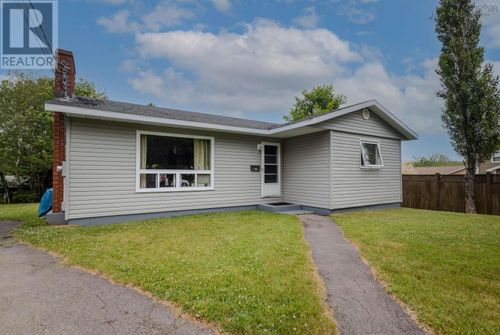 12 Cedar Crt, Sydney, NS, B1P6S1 | Card Image
