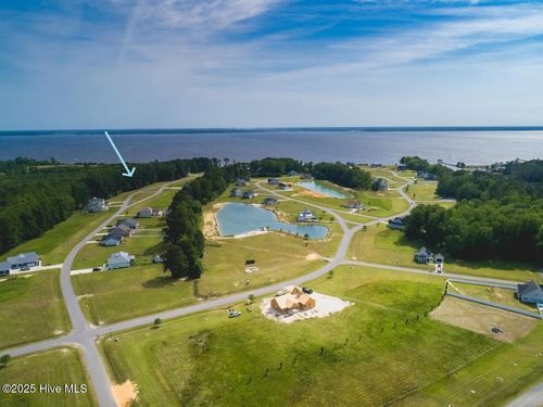 305289 N Brightleaf Dr, Arapahoe, NC, 28510 | Card Image