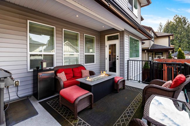 10053 247 Street, House other with 5 bedrooms, 4 bathrooms and 4 parking in Maple Ridge BC | Image 29
