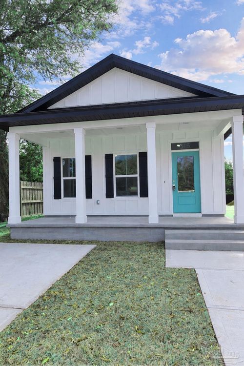 315 E Mallory St, Pensacola, FL, 32503-5242 | Card Image