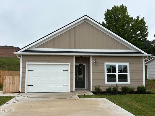 4178 Gambrel Oaks St, Blountville, TN, 37617-3523 | Card Image