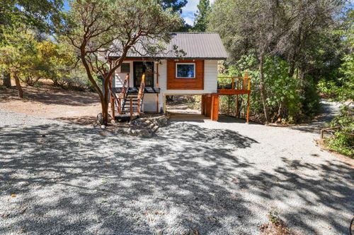 35772 Highland Dr W, Wishon, CA, 93669-9733 | Card Image