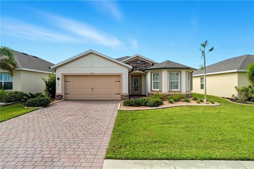 3164 Estancia Ln, CAPE CORAL, FL, 33909-5442 | Card Image