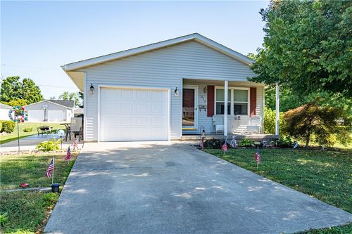 510 W Illinois St, Assumption, IL, 62510-1218 | Card Image