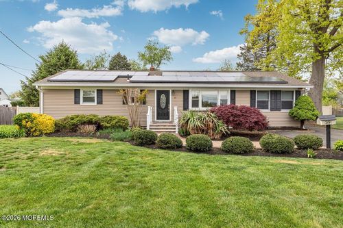 39 Wooley St, Matawan, NJ, 07747-1047 | Card Image