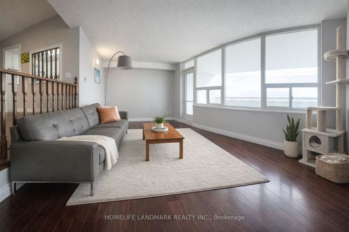 809-1360 York Mills Rd, North York, ON, M3A2A2 | Card Image