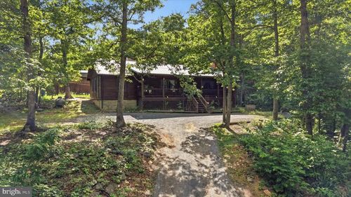 417 Ironwood Rd, MOUNT JACKSON, VA, 22842-3467 | Card Image