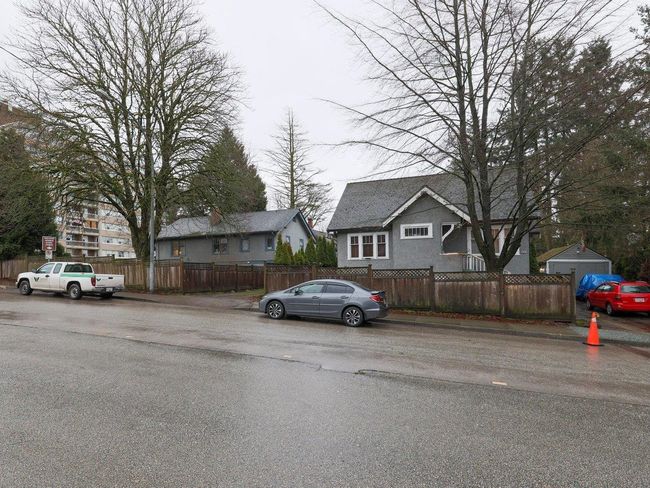 1106 Sixth Avenue, House other with 5 bedrooms, 3 bathrooms and 6 parking in New Westminster BC | Image 1