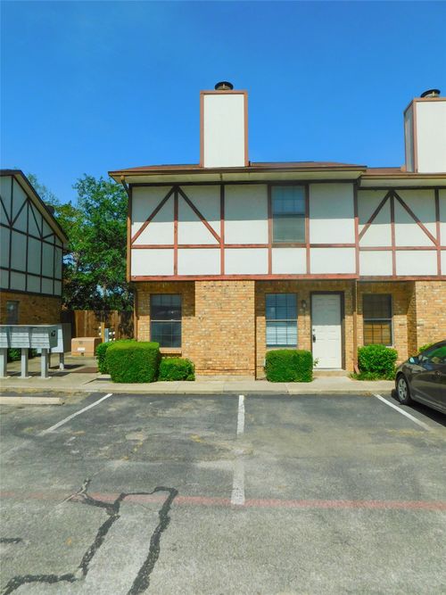 1137 Dallas Dr, Denton, TX, 76205-5109 | Card Image