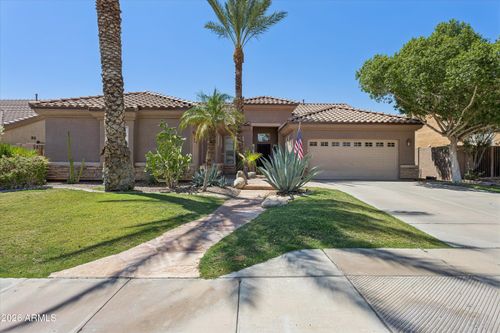 9724 E Natal Ave, Mesa, AZ, 85209-2409 | Card Image