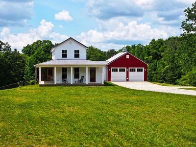 Embrace the freedom of country living! 3218 sq feet home with full poured concrete wall walk-out and up basement! | Image 2