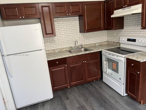 5725-5725 Grant St, Hollywood, FL, 33021-5158 | Card Image