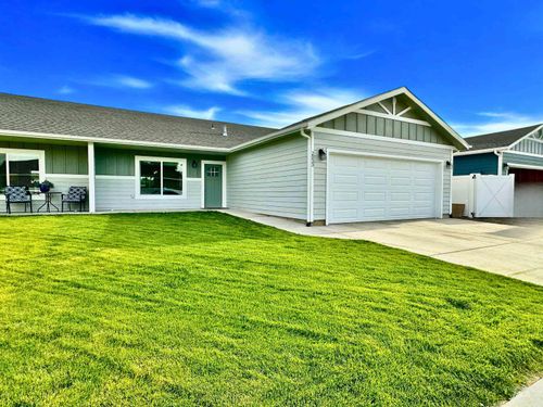 2033 Springsnow Ct, Clarkston, WA, 99403-8000 | Card Image