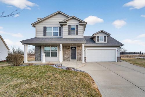 3942 Scenic Way, Caledonia, WI, 53126-9371 | Card Image