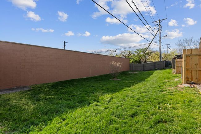 5796 Thada Ln, Condo with 1 bedrooms, 2 bathrooms and null parking in Columbus OH | Image 35