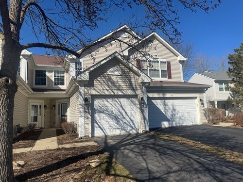 147 Polaris Dr, Lake In The Hills, IL, 60156-5675 | Card Image