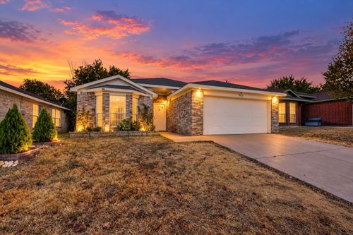 9929 Long Rifle Dr, Fort Worth, TX, 76108-4171 | Card Image