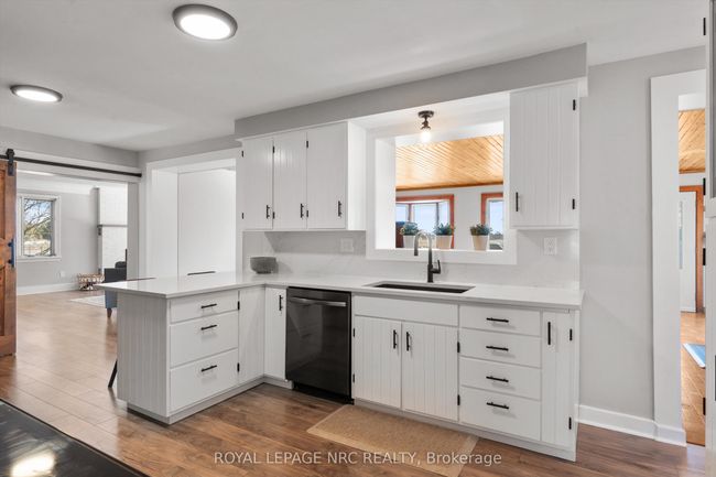 322 Foss Rd, House other with 3 bedrooms, 1 bathrooms and 4 parking in Fenwick ON | Image 10