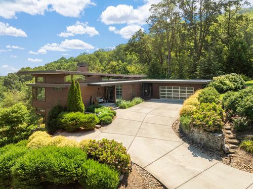 6 Windfaire Pass Ct, Greenville, SC, 29609-6664 | Card Image