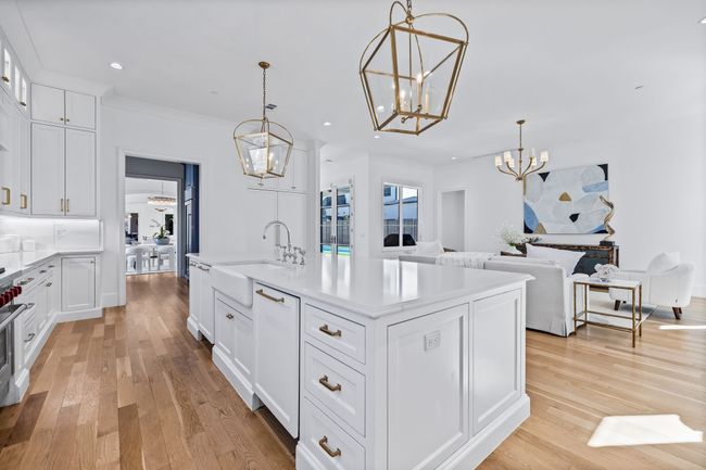 11021 Royalshire Dr, House other with 5 bedrooms, 9 bathrooms and null parking in Dallas TX | Image 9