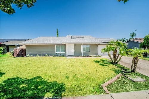 436 E Heather St, Rialto, CA, 92376 | Card Image