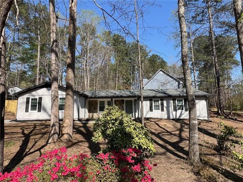 3766 Salem Trl, Lithonia, GA, 30038-2954 | Card Image