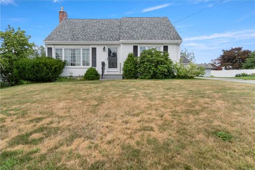 97 Howland Ave, East Providence, RI, 02914-3054 | Card Image