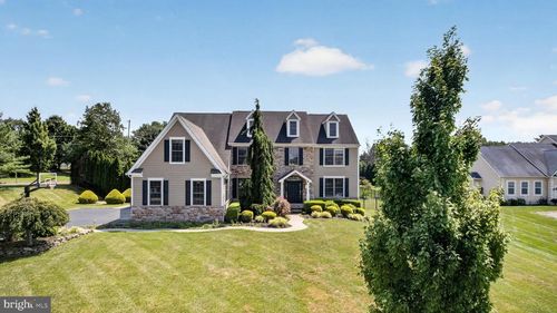 200 Fairway Ct, HARLEYSVILLE, PA, 19438-2424 | Card Image
